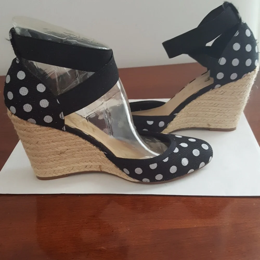 22:07 - REPORT Polka Dot Wedge Espadrille Ankle Sandals